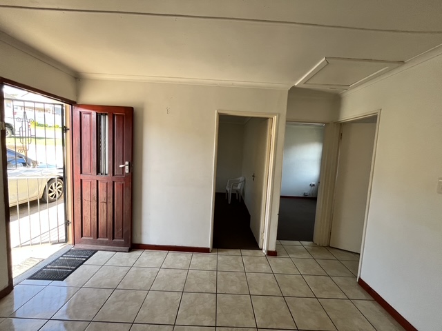 2 Bedroom Property for Sale in Haven Hills Eastern Cape